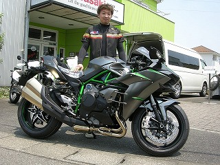 NOUSYA2019-ItoShinya.jpg (44626 バイト)